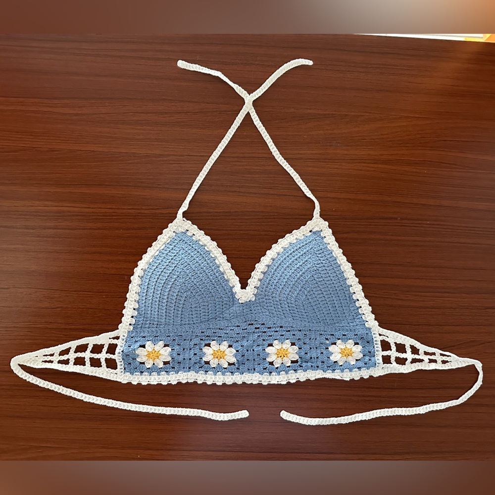 Crochet Top Crop Blue White With White Yellow Daisies Floral Small Handmade Boho